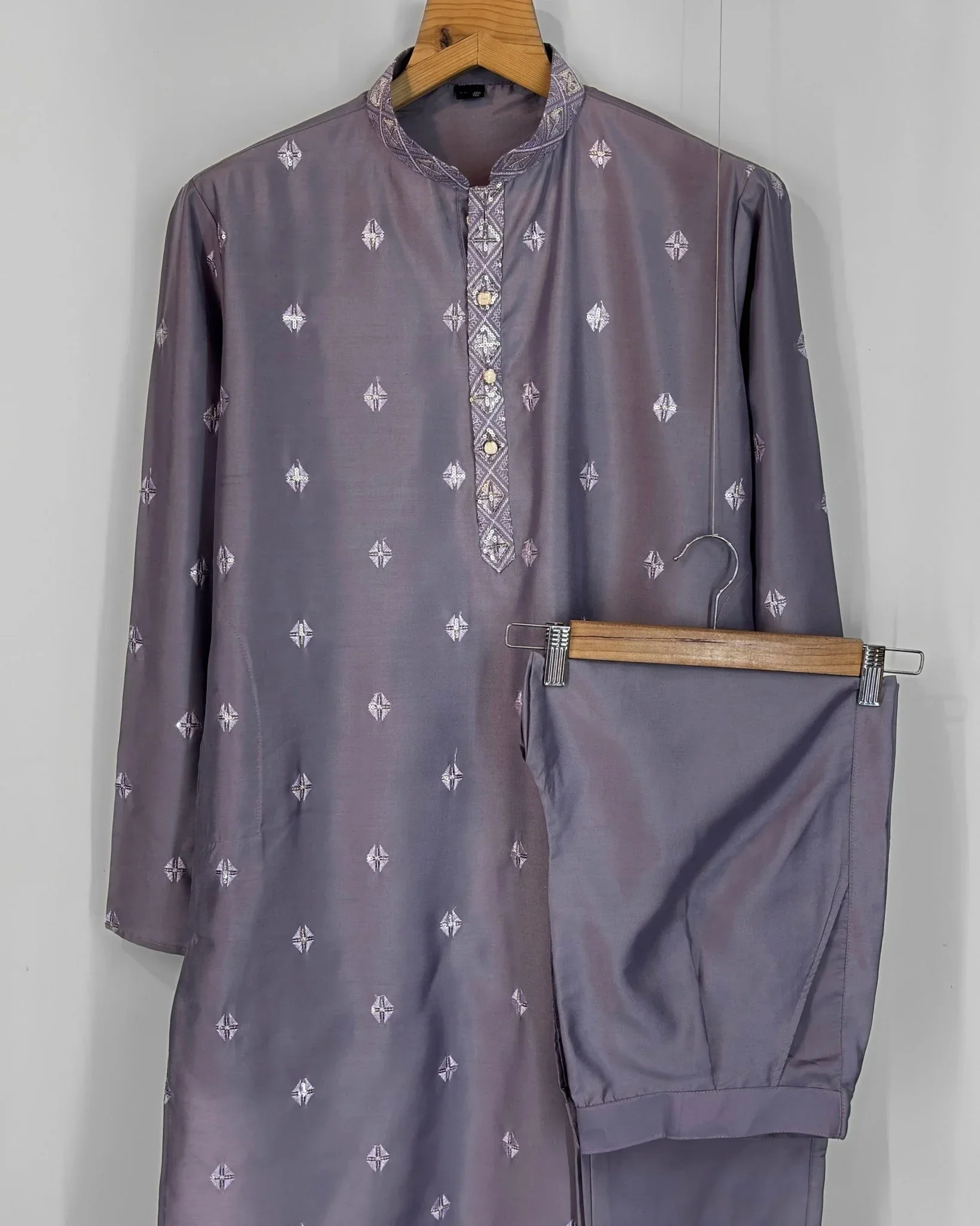 Men’s Lavender Embroidered Long Kurta Pajama Set | Designer Ethnic Wear - Image 3